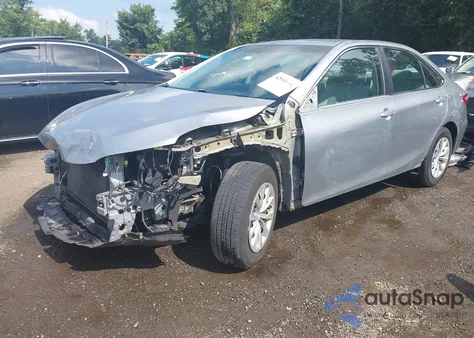 2015 Toyota Camry Le из США, поврежденный, VIN 4T4BF1FK8FR485979